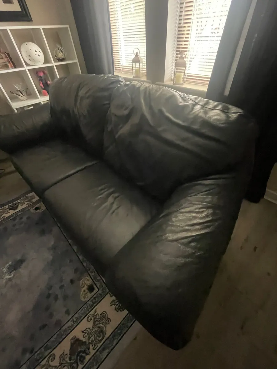 Sofa Leather - Image 1