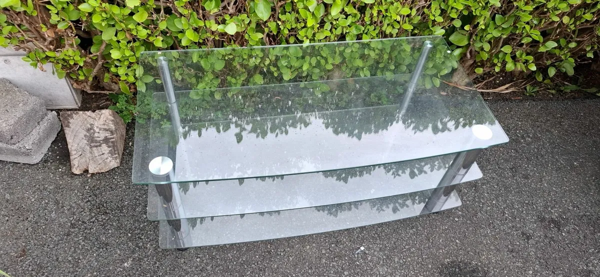 Tv stand - Image 2