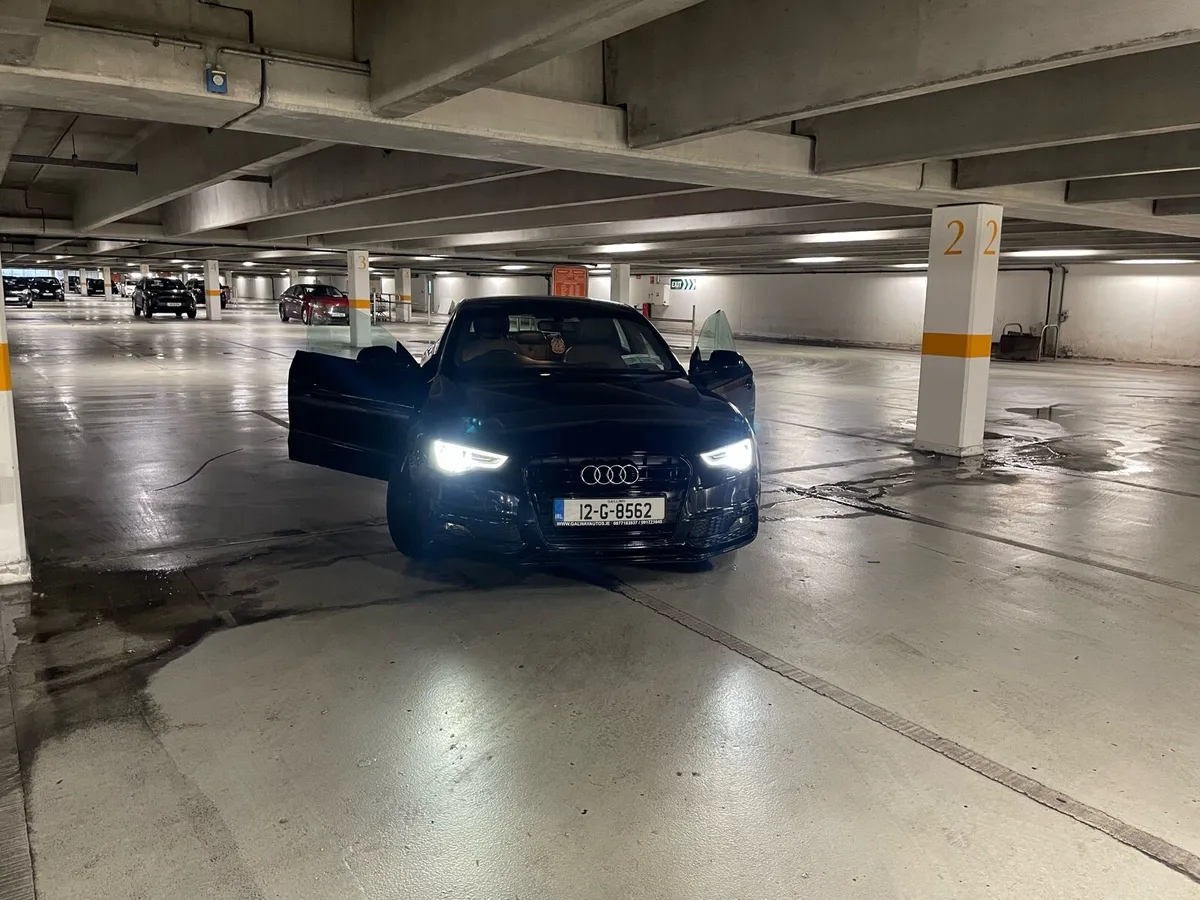 Audi A5 - Image 2