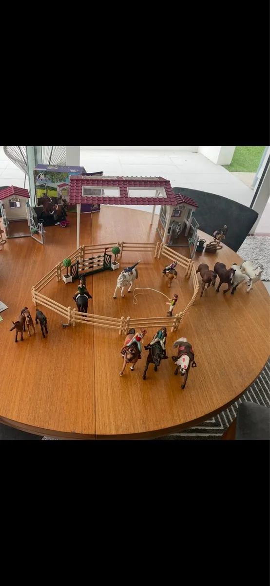 Schleich horse models - Image 1