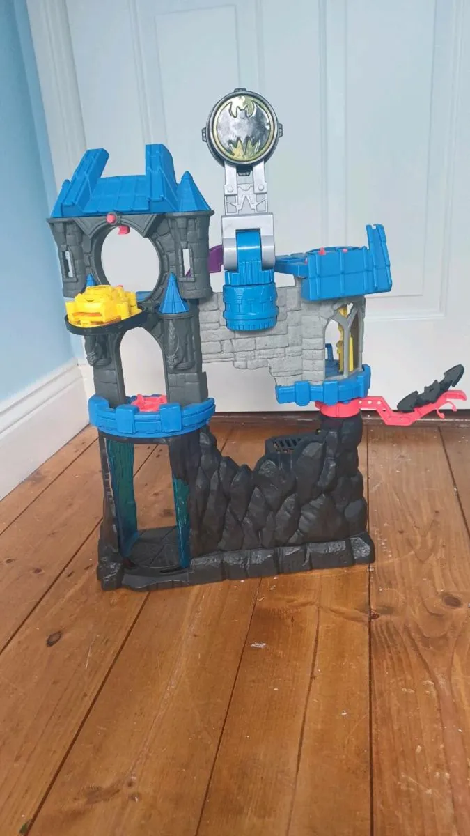 Bat cave - Image 4