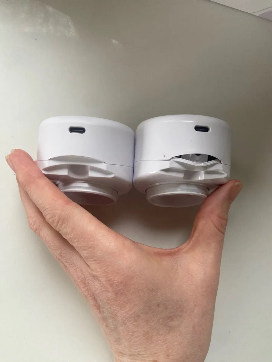 Wearable Breast Pump - Image 2