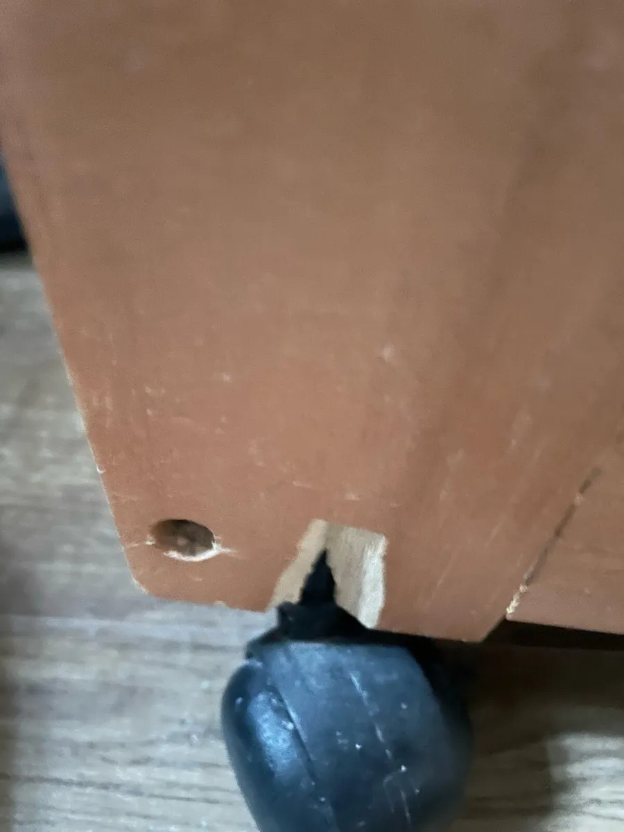 Laundry hamper - Image 4