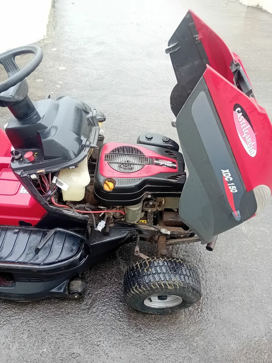 Ride on lawnmower - Image 4