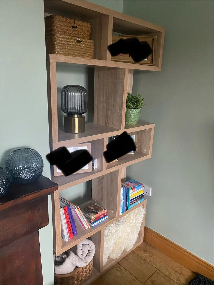 Bookcase Display Unit - Image 3