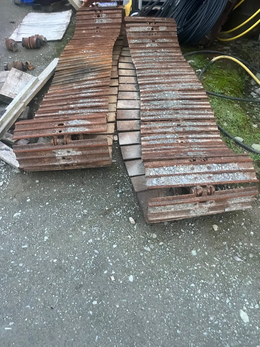 Ex60 pads and rollers - Image 1
