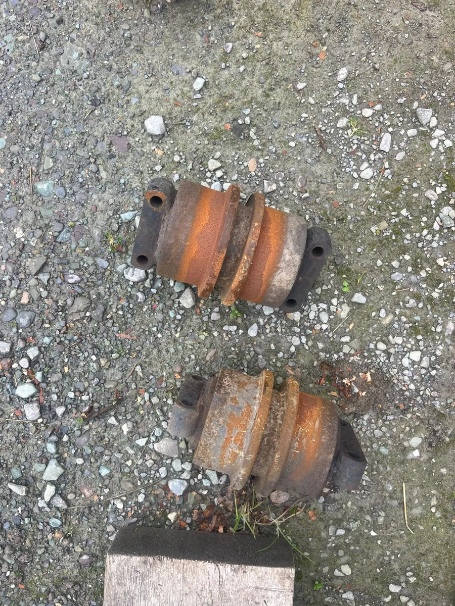 Ex60 pads and rollers - Image 3