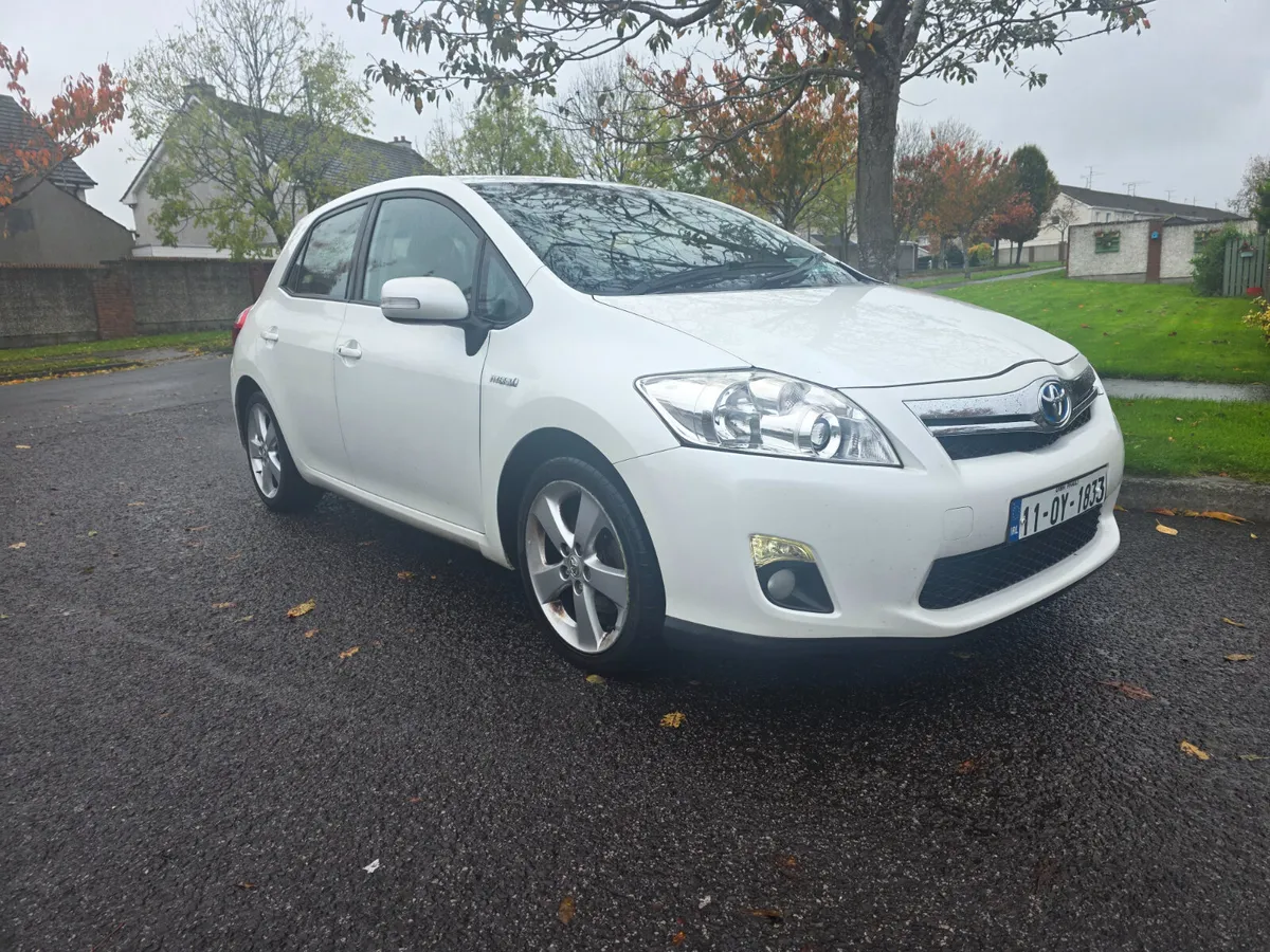 Toyota Auris 2011 hybrid ( NCT and TAX) - Image 1