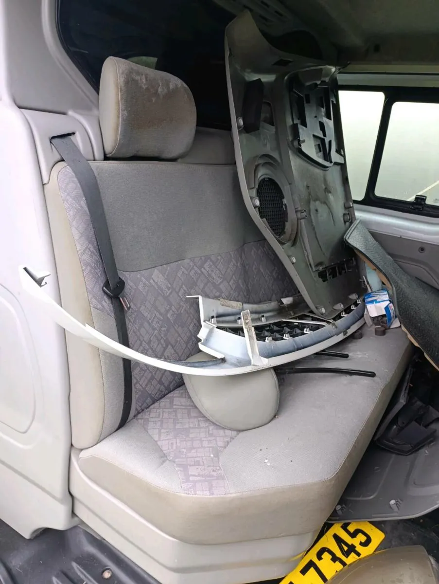 Factory crew cab - Image 4