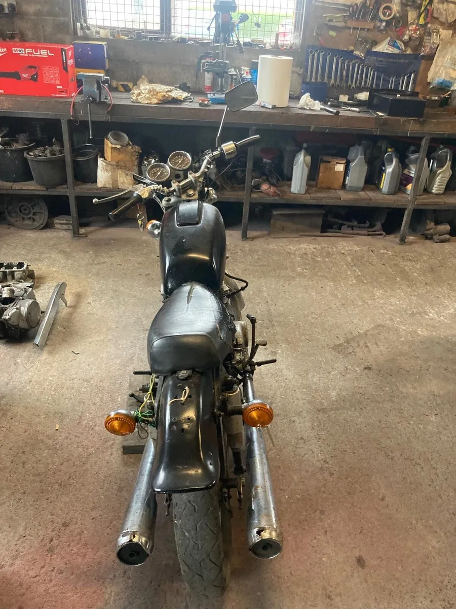 Honda 175 CD - Image 3