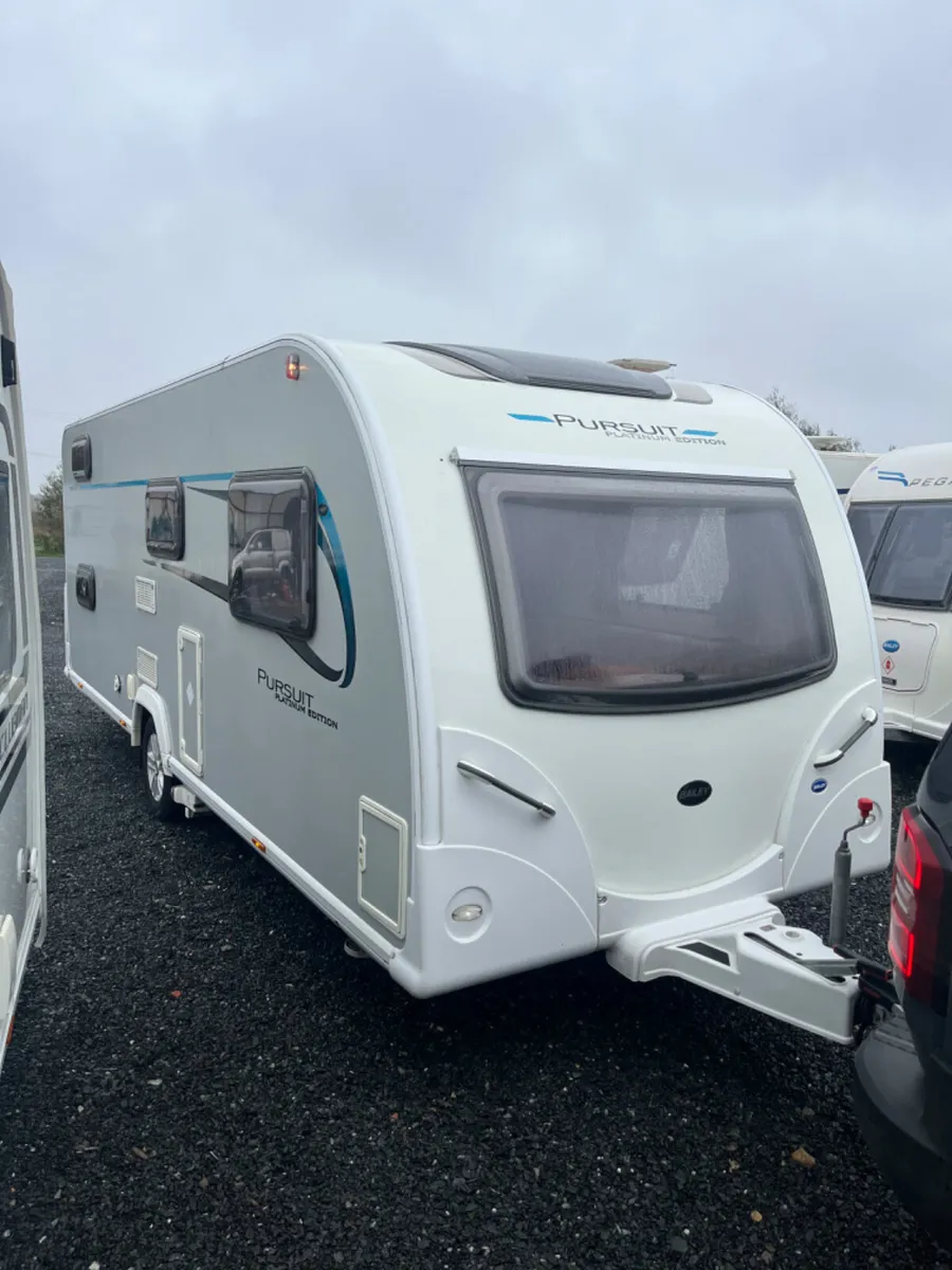 Bailey Pursuit 6 Berth Fixed Bunkbed Caravan - Image 1