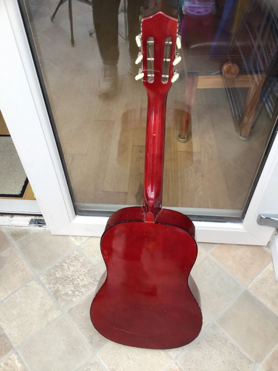Guitar - Image 2