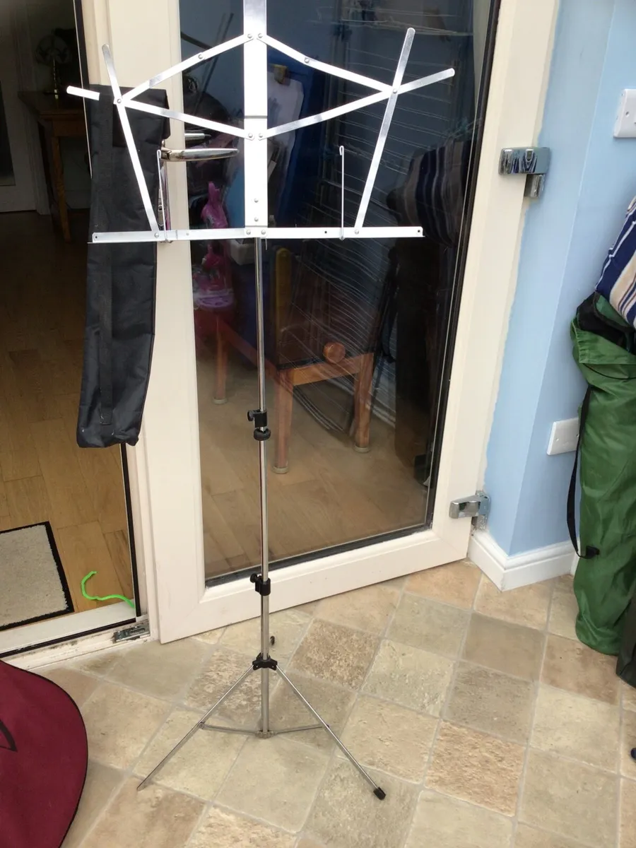 Music stand - Image 2