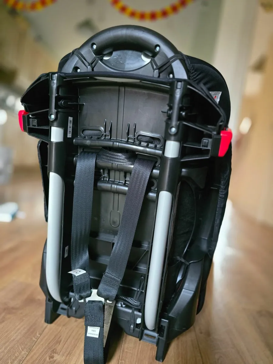 Car seat - Image 4