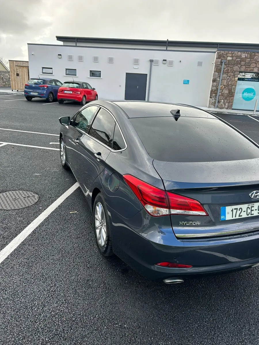 2017 Hyundai i40 Executive - Image 4