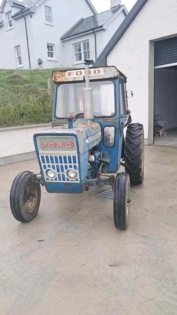Ford 3000 - Image 1