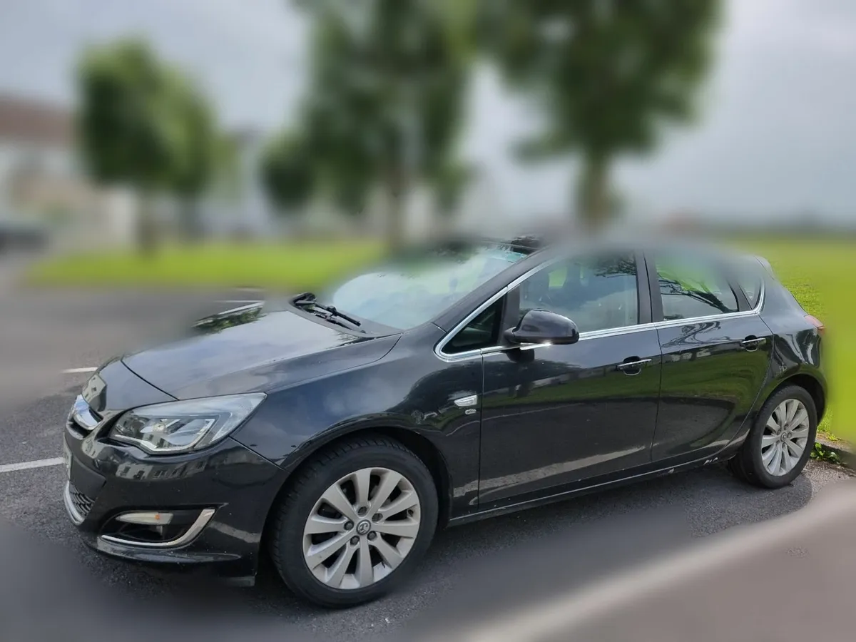 Vauxhall Astra 2014 - Image 2