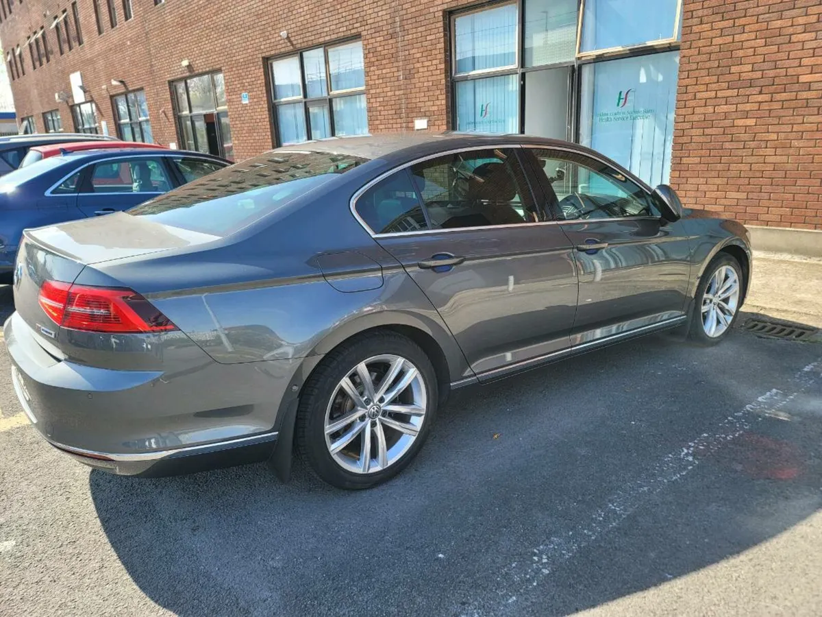 2016 VW Passat 1.6 TDI luxury trim 13,500€ - Image 3