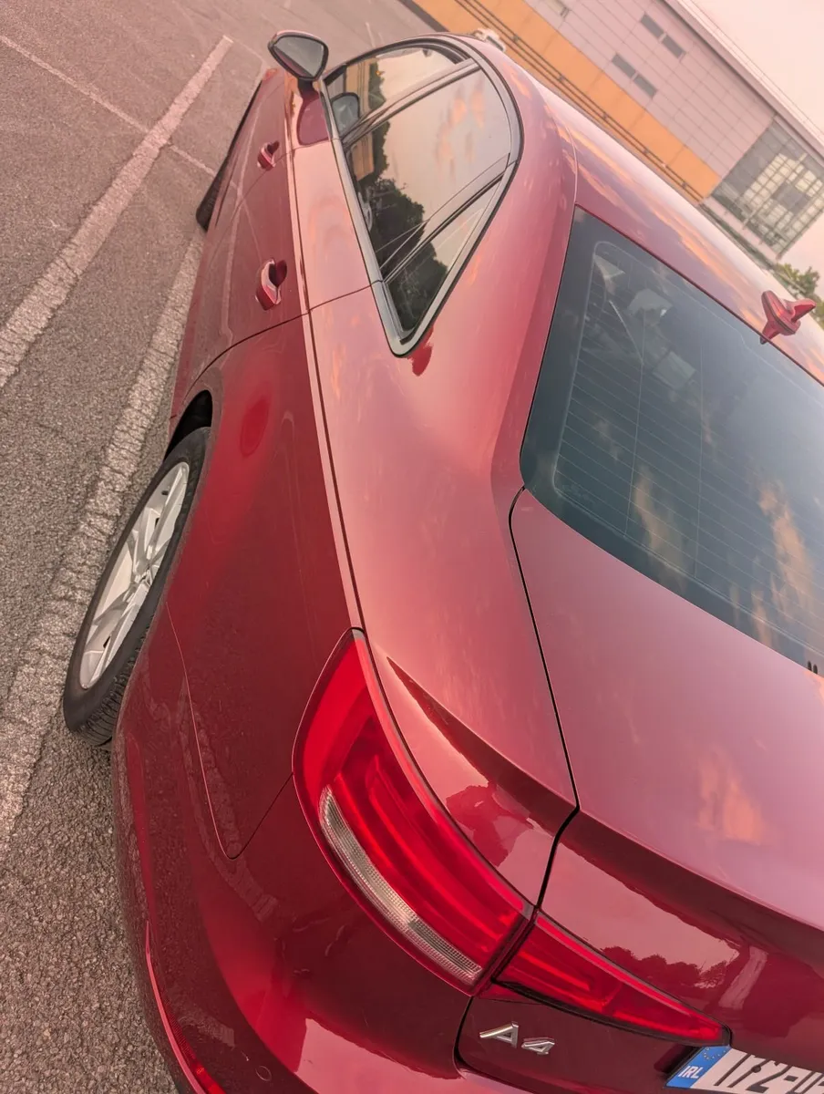 Audi A4 2017 - Image 4
