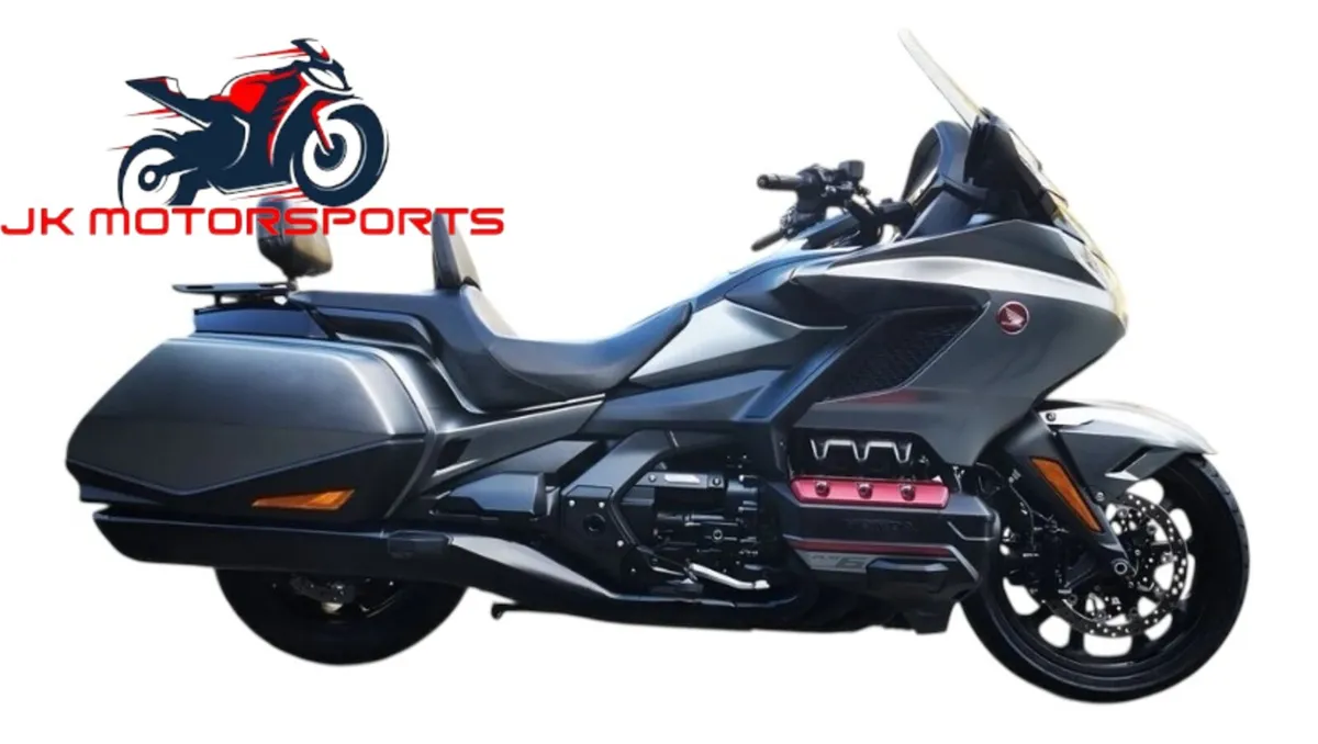 Honda Goldwing GL 1800 DCT Bagger - Image 1