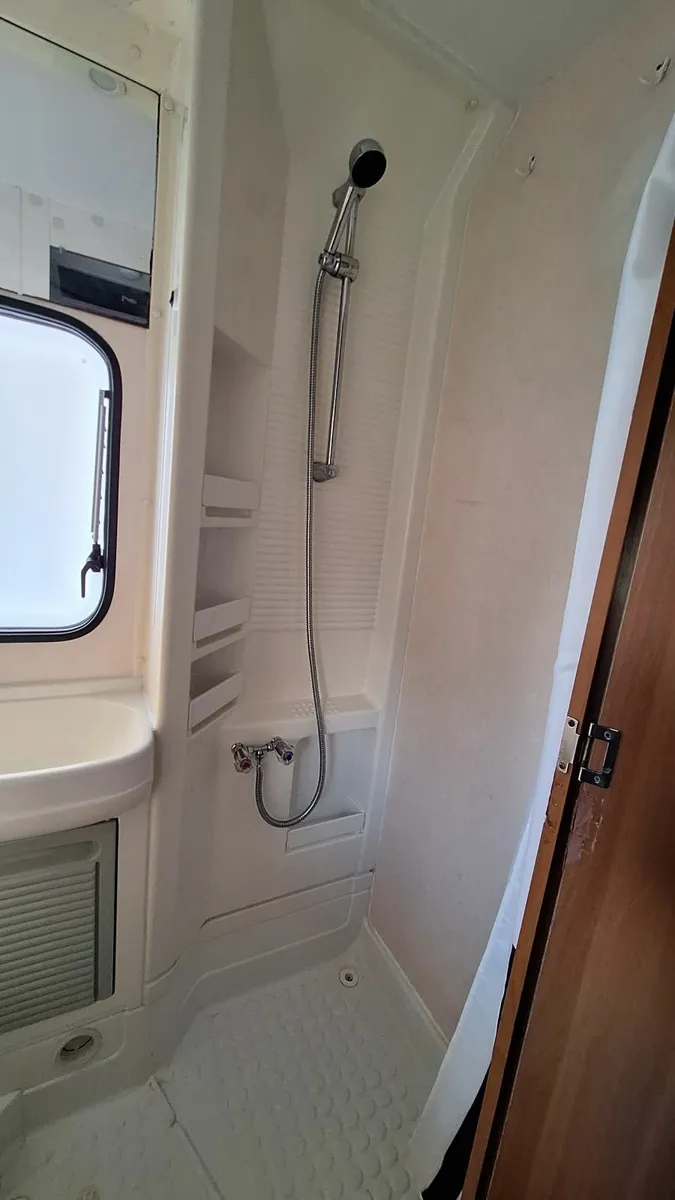 Motorhome - Image 3
