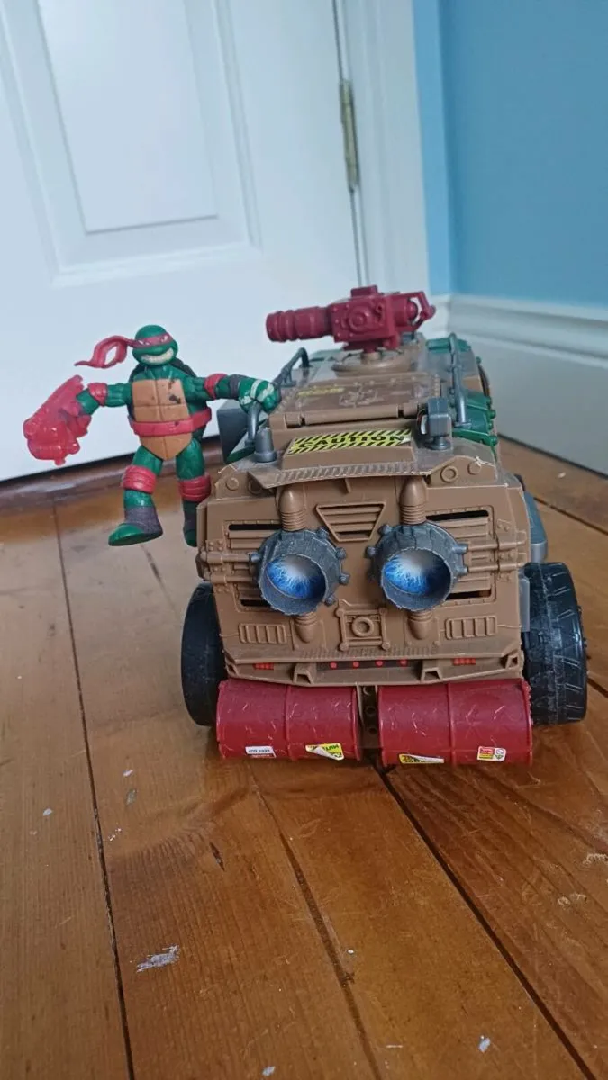 Ninja Turtle Van - Image 4