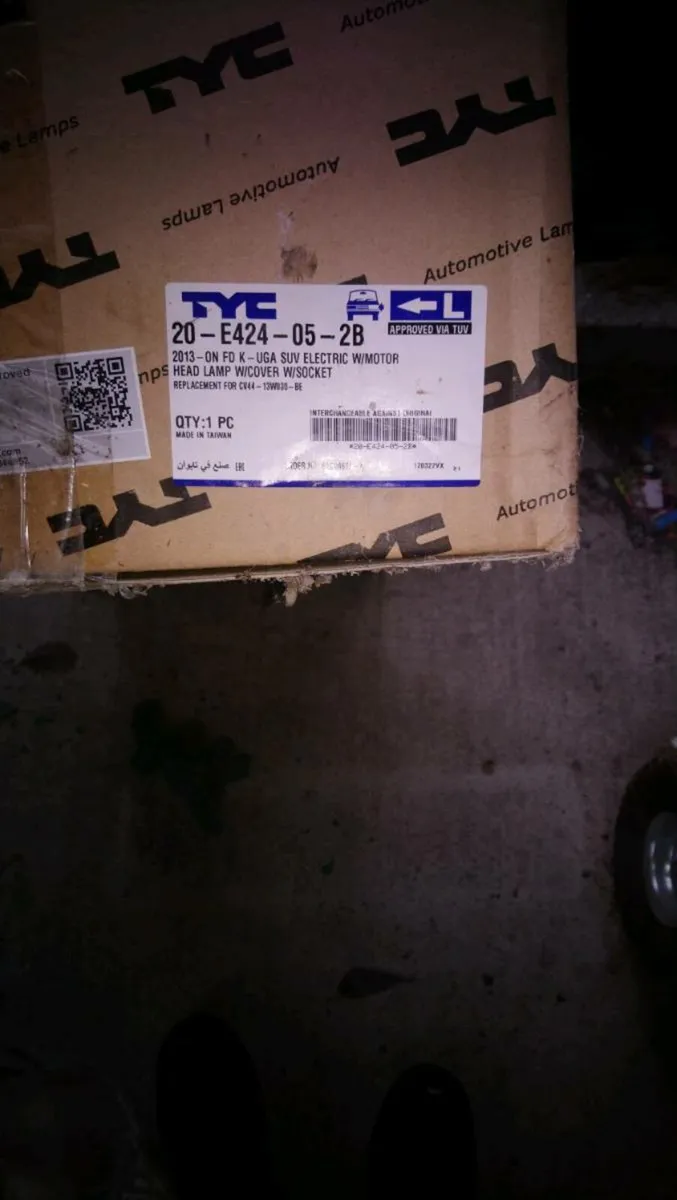 Ford kuga Headlights - Image 3
