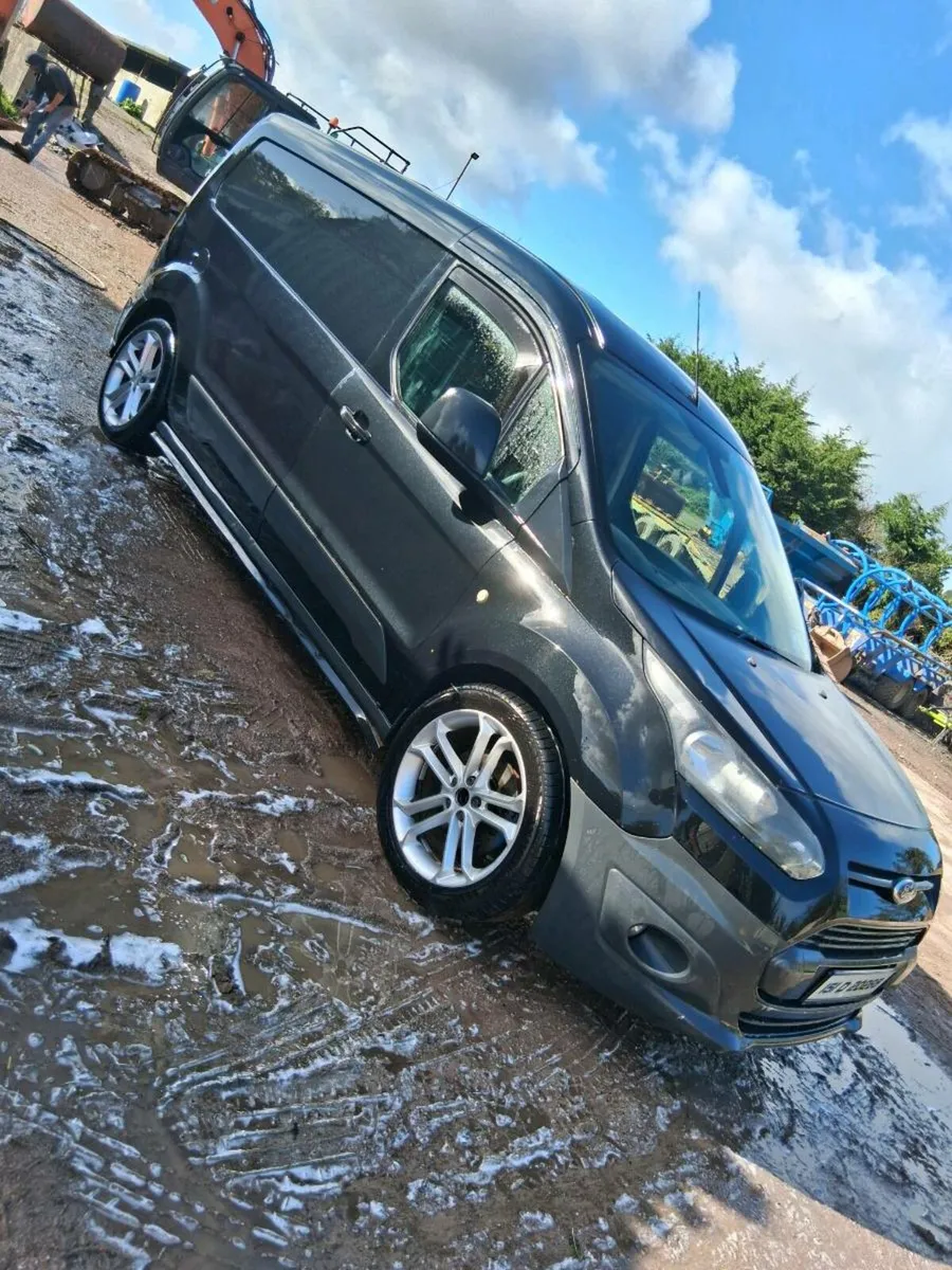 Ford transuit connect lwb - Image 2