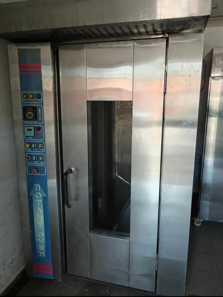 Oven Rotary Convection - Image 1