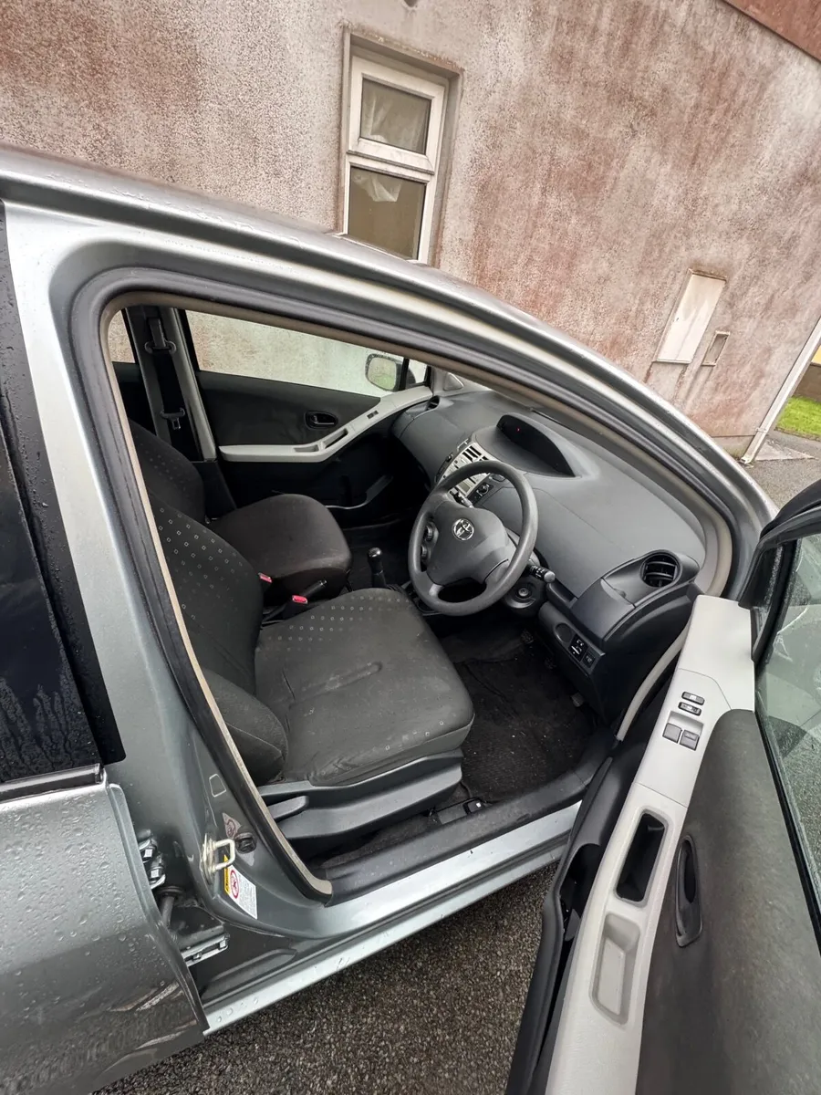 Toyota Yaris Terra Luna  2008 - Image 1