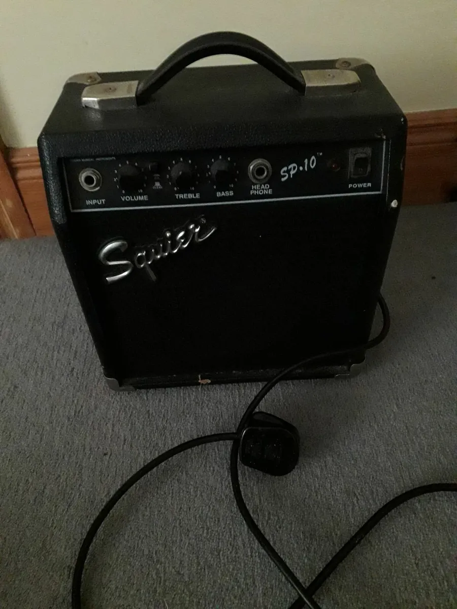 BC Rich Guitar amplifier 20r and Squire Guitar Amp - Image 2