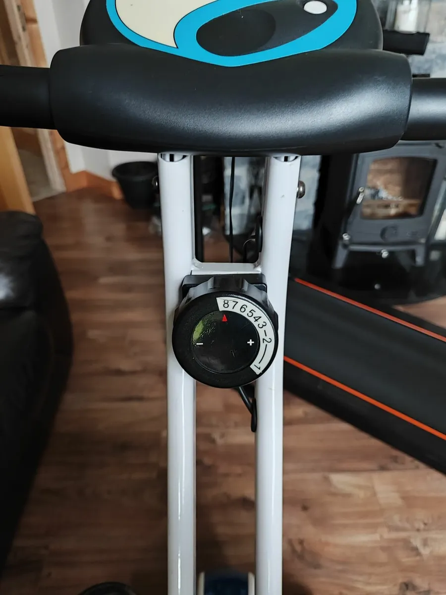 Excersize Bike - Image 4