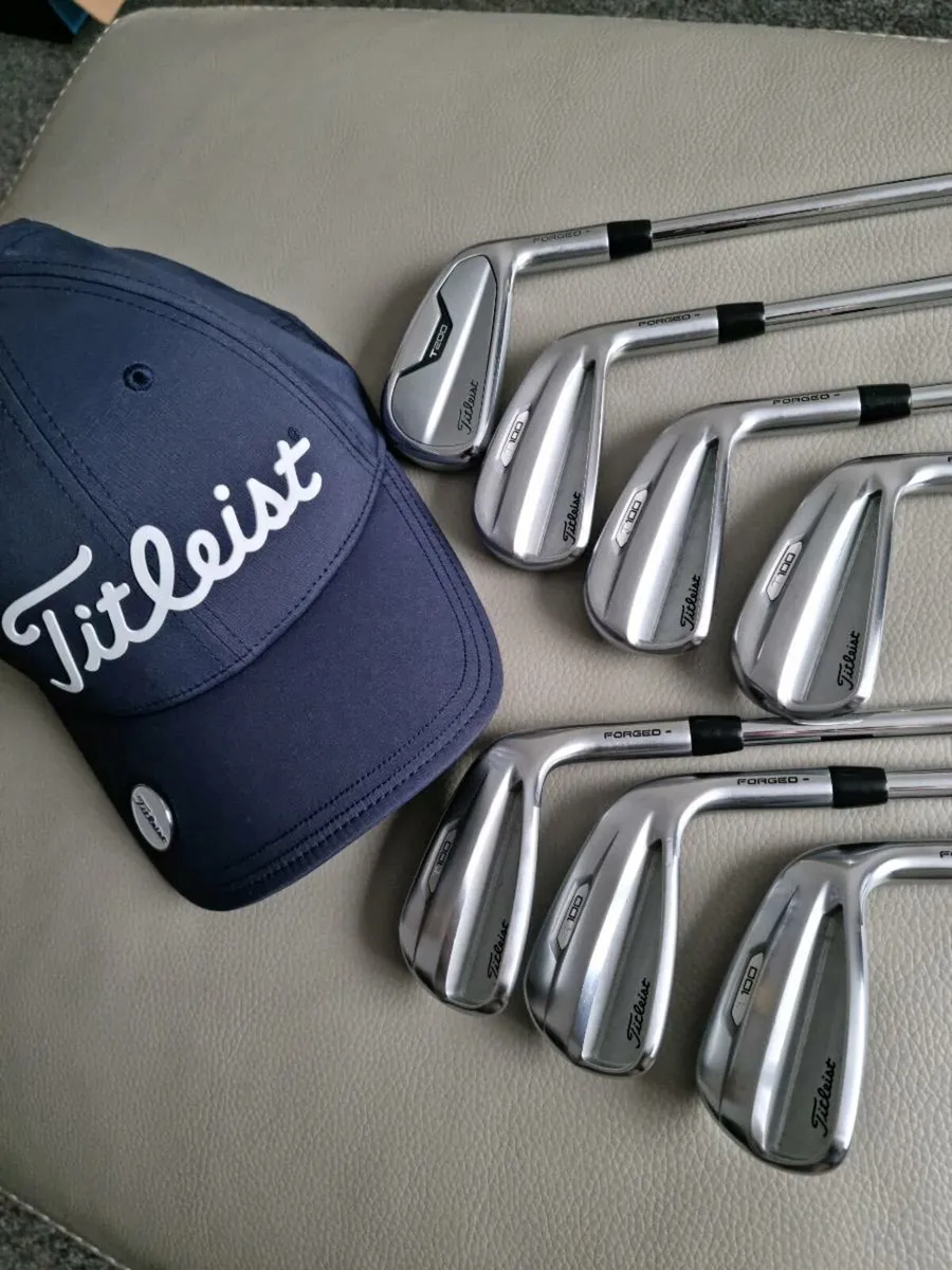 Titleist T100 5-PW T200 4i - Image 1
