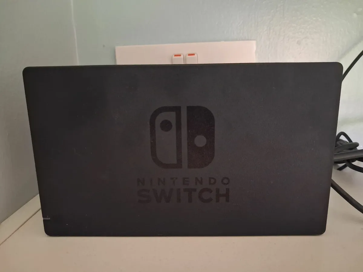 Console - Image 3