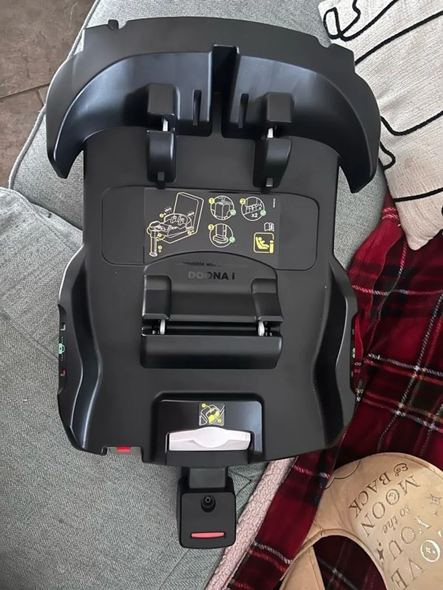 Donna I Isofix Base - Image 2