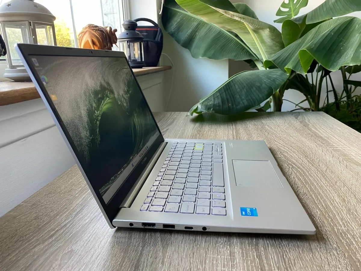 Asus VivoBook 14" Laptop i3-1115G4 | 8 GB | 256GB - Image 4