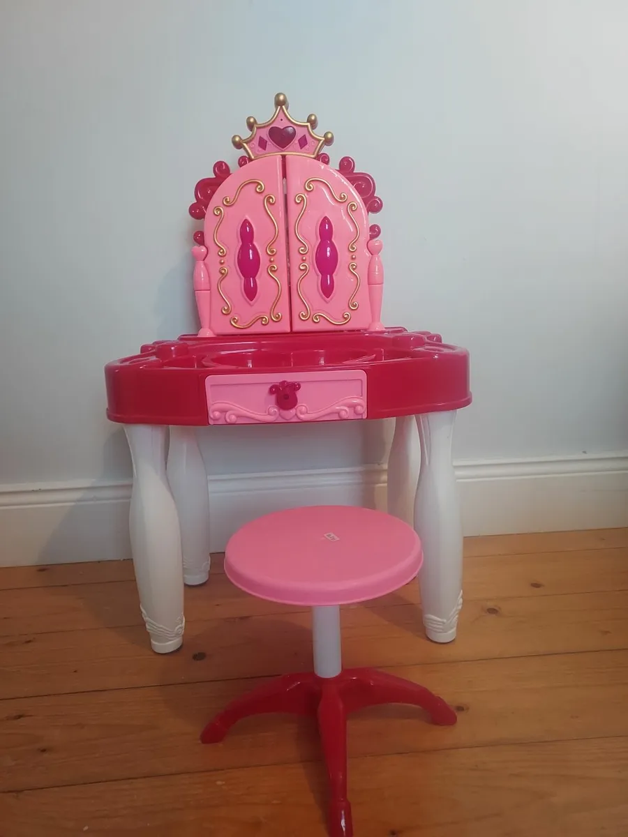 Childs Toy Vanity Desk - Image 2