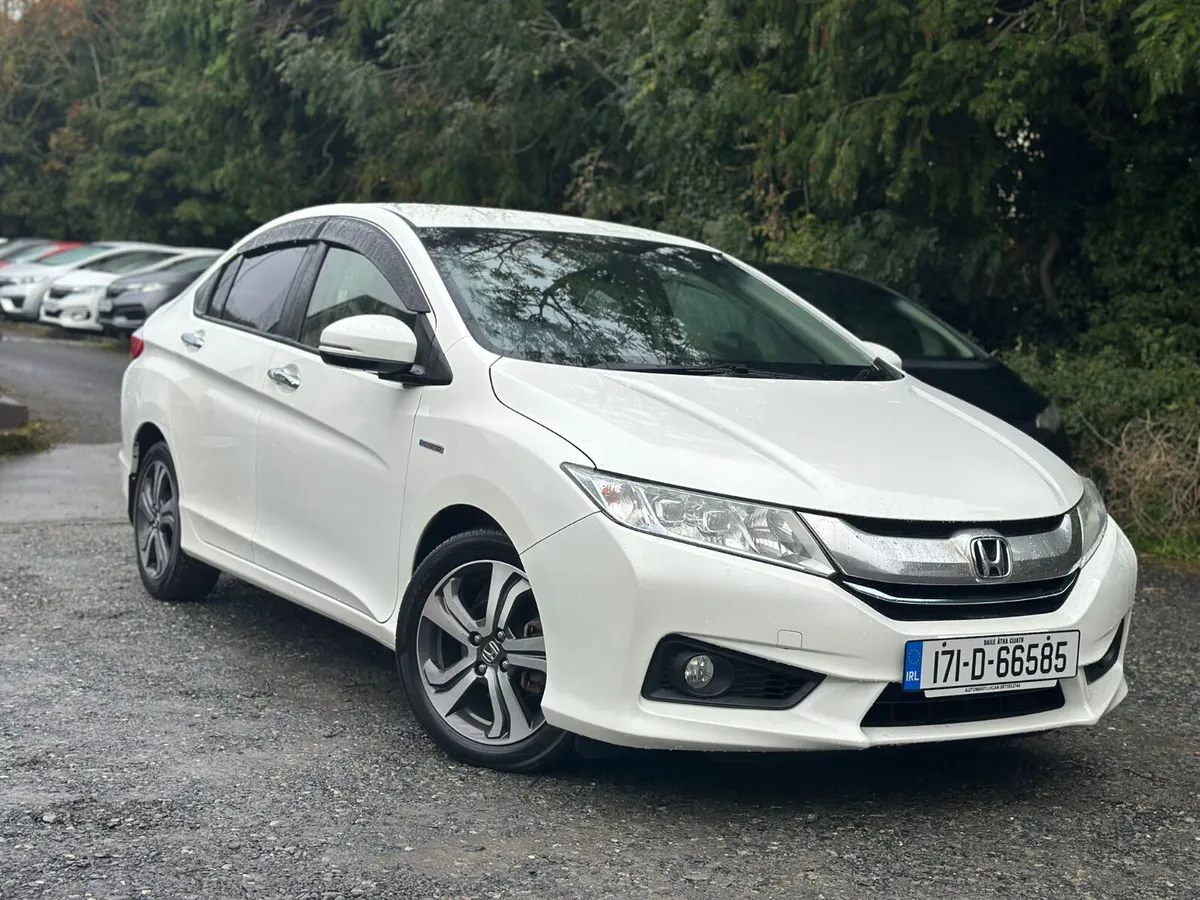 HONDA GRACE/CIVIC 2017 43K MILES - Image 1