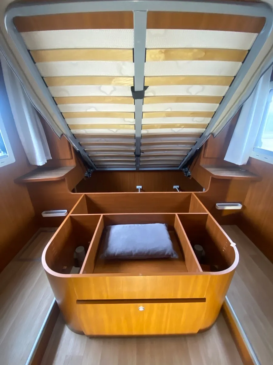 Motorhome - Image 3