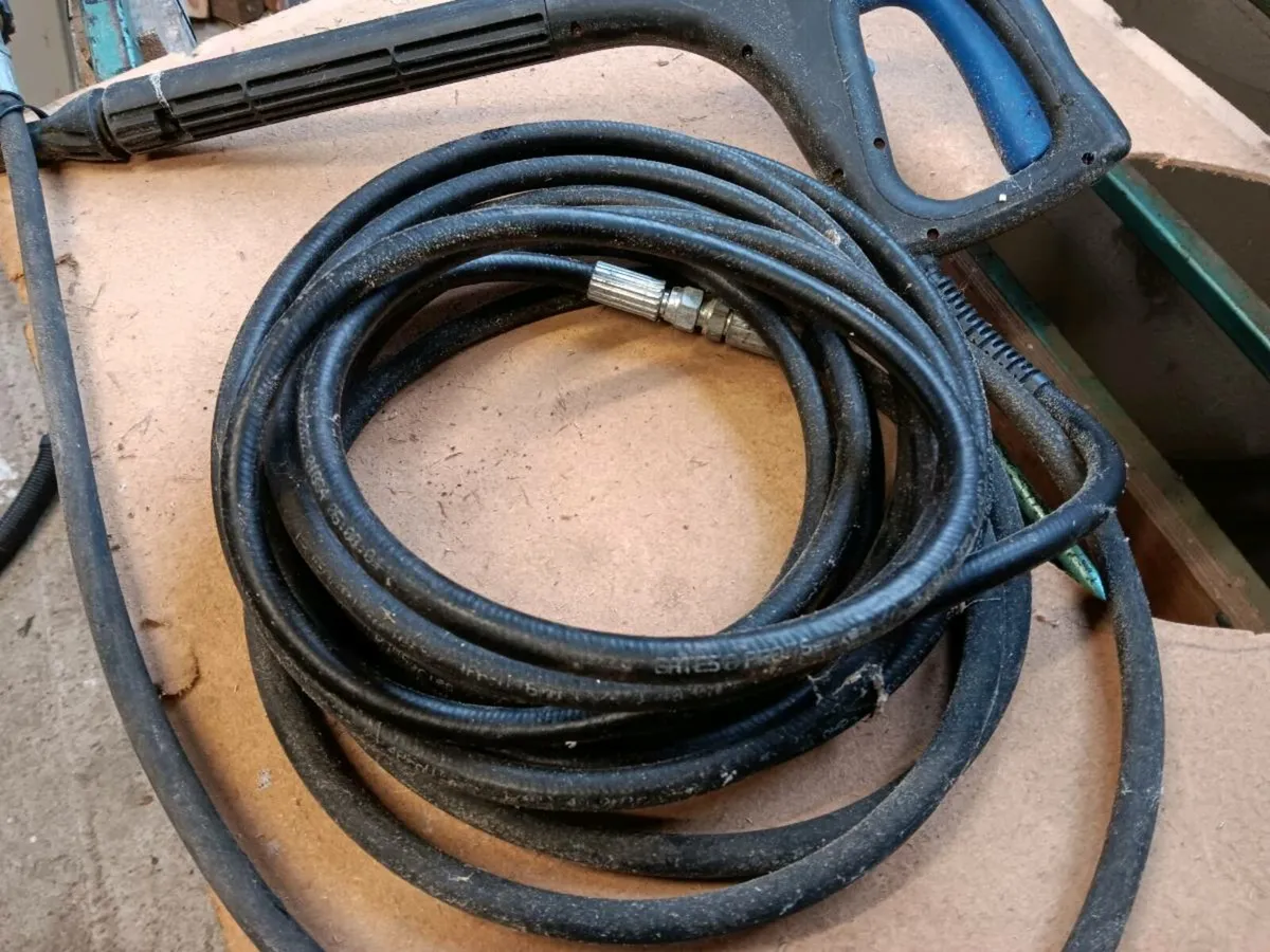 Lance and hose for power washer - Image 1