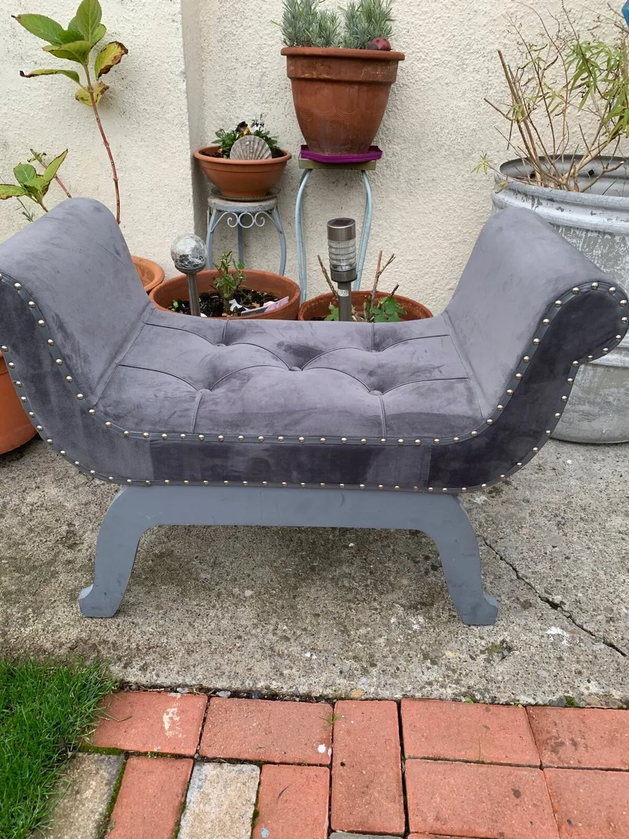 Velvet stool/bench - Image 1
