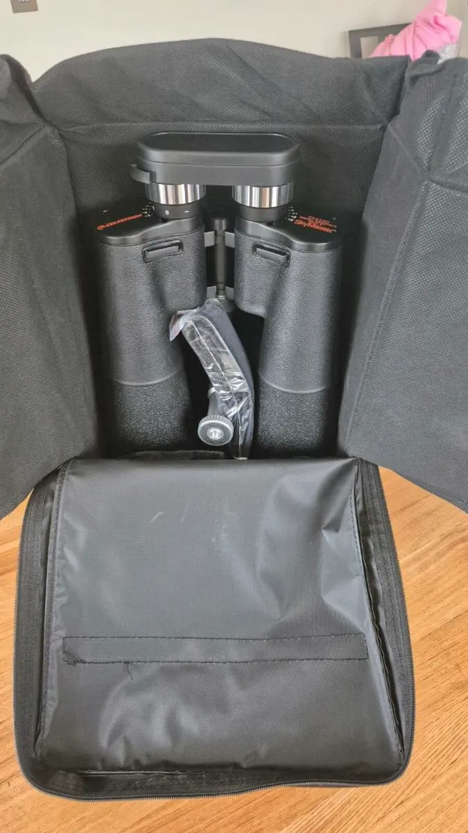 Celestron SkyMaster 25×100 Binoculars – Brand New - Image 1