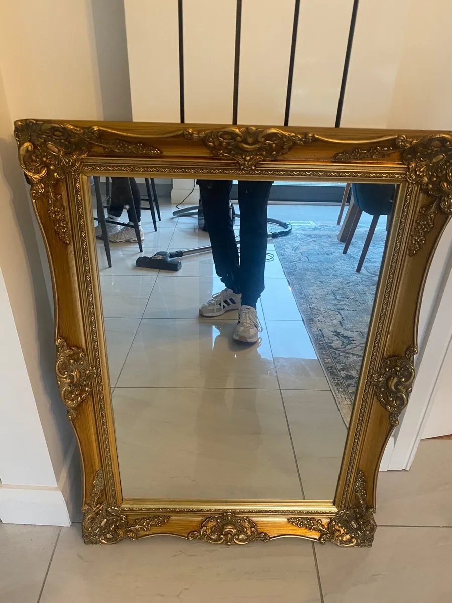 Mirror - Image 1