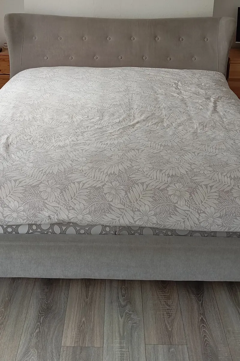 Super King bed base 1.8m by 2 metres - Image 2