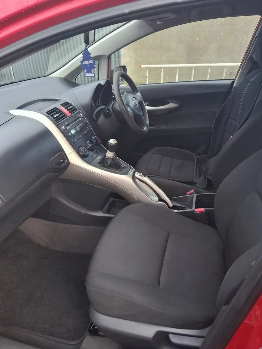 Toyota Auris D4D - Image 4