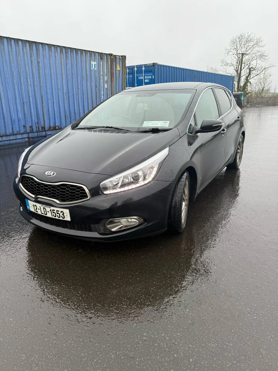 Kia Ceed Hatchback 1.6 CRDI - Image 2