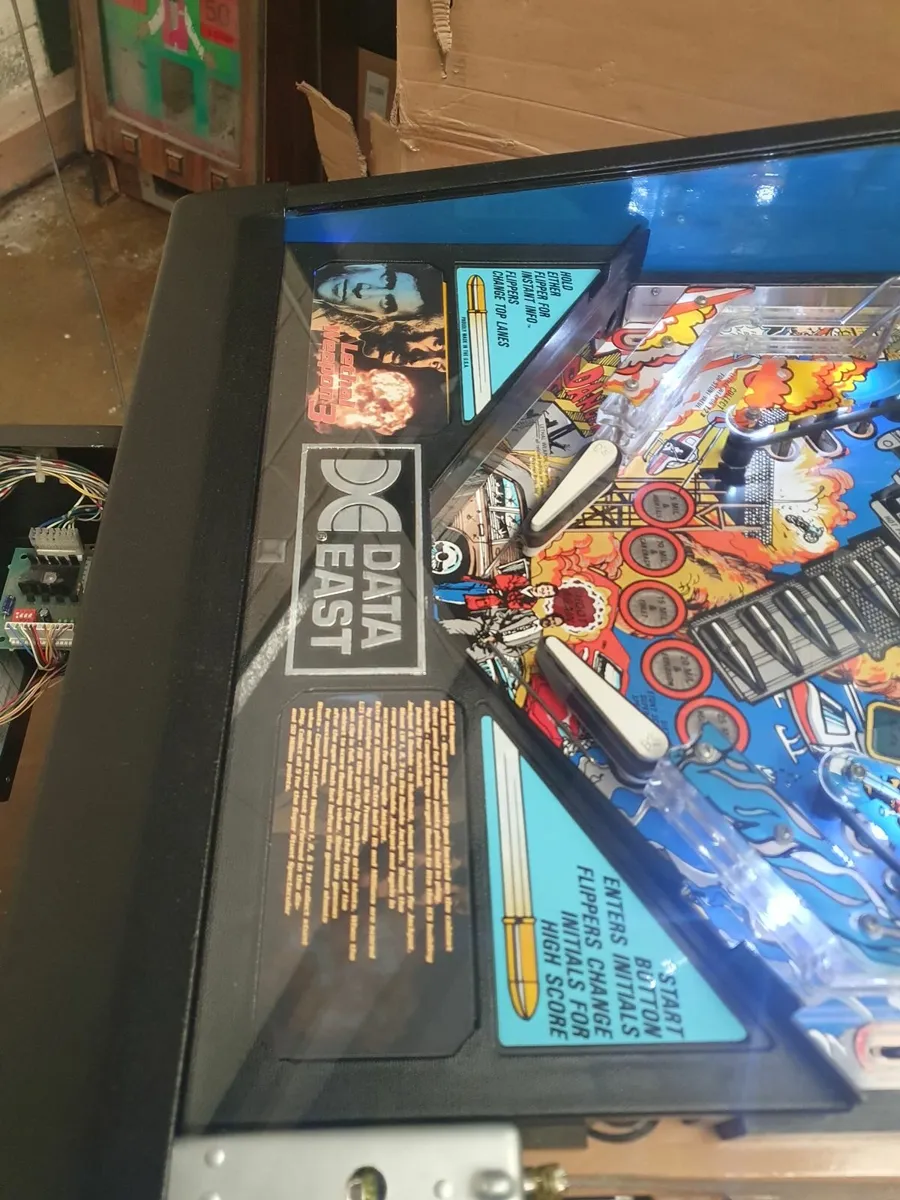 Pinball Arcade Machine Retro 90's - Image 1