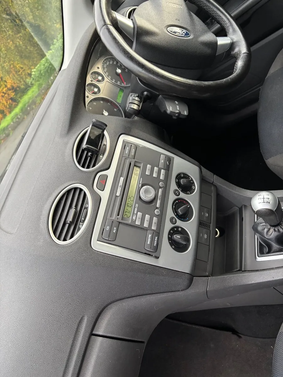 Ford Focus 2006 - Image 1