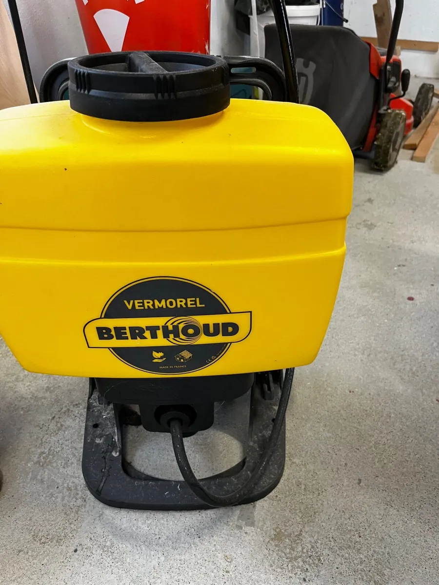 Knapsack Sprayer - Image 4