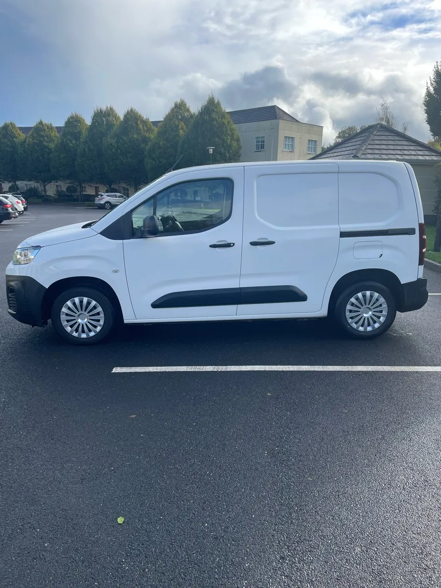2020 CITROEN BERLINGO NEW DOE TEST IMMACULATE - Image 4